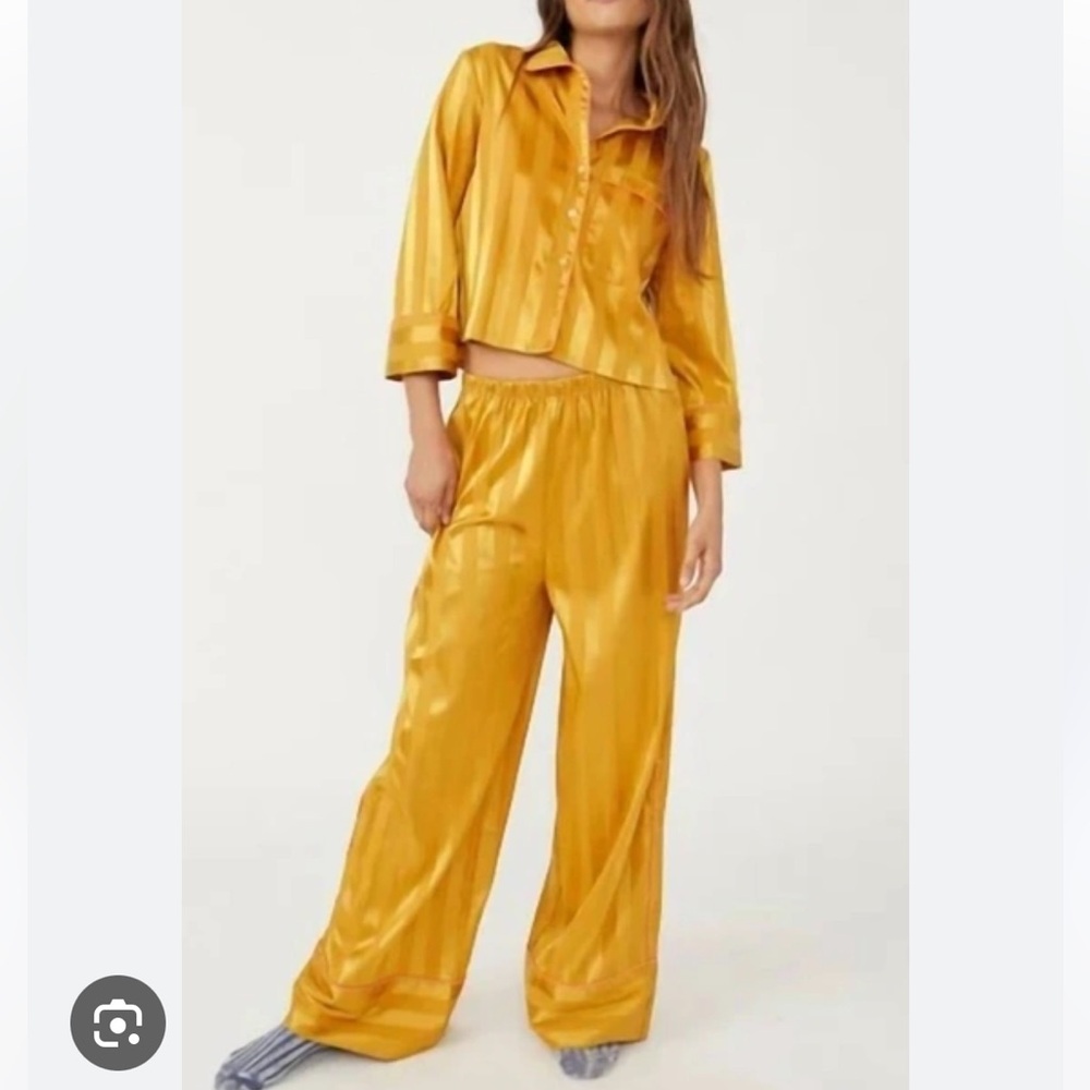 Free People Pajama Party set in Robin